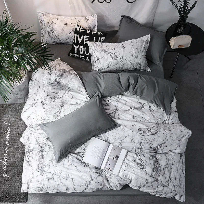3-Piece Duvet Cover Set with Pillowcases | Black & White | Single Double King Super King